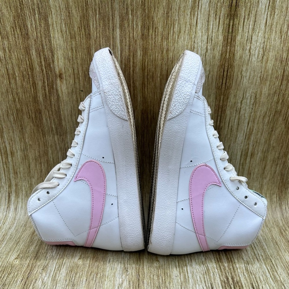 Nike Blazer Mid 77 Women's Size 7.5 White Pink High Top Sneakers DA4086-106 - Picture 7 of 10